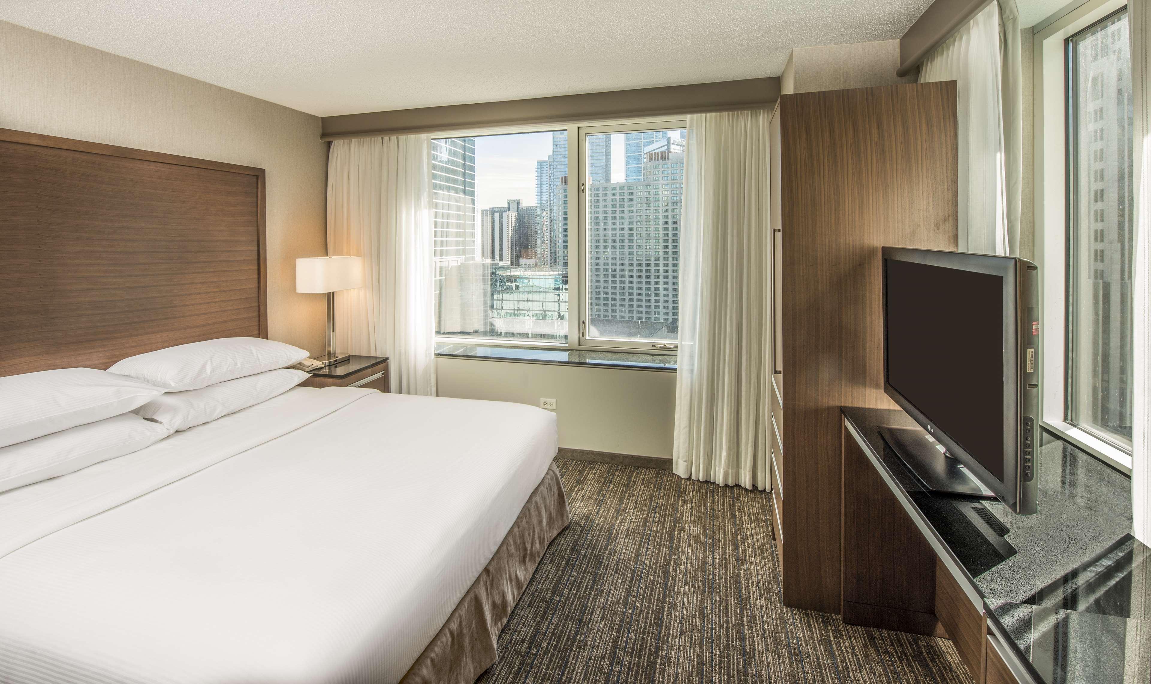 Embassy Suites By Hilton Chicago Downtown Magnificent Mile Kültér fotó