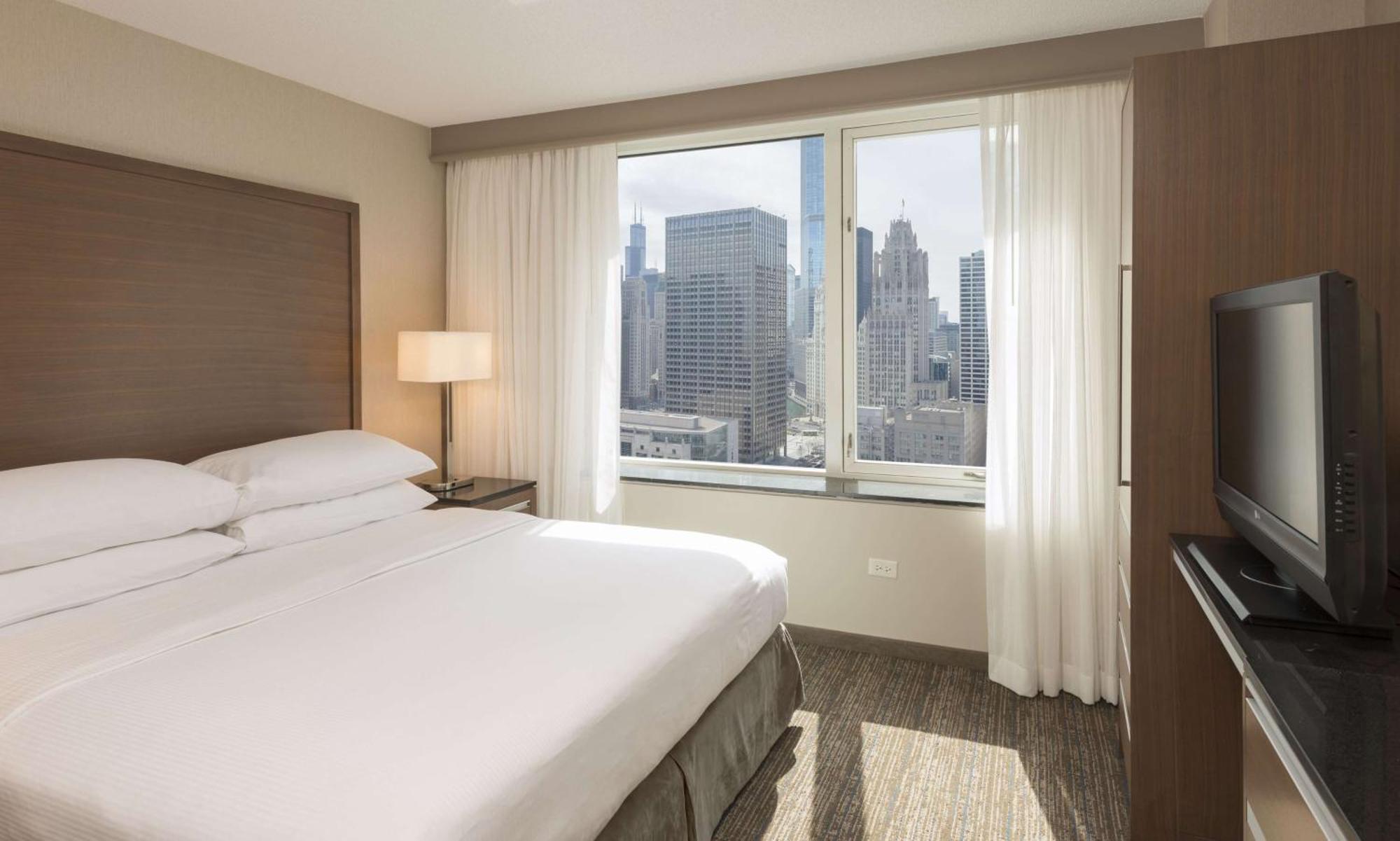 Embassy Suites By Hilton Chicago Downtown Magnificent Mile Kültér fotó